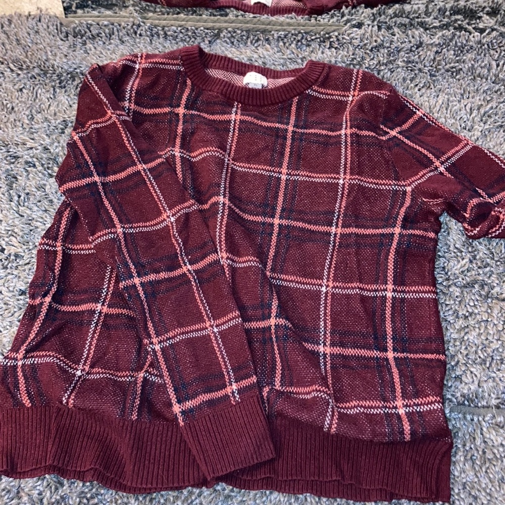 Pink/Maroon Plaid sweater